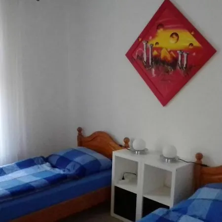 Appartement Grosse Monteurswohnung Nahe Berlin/potsdam