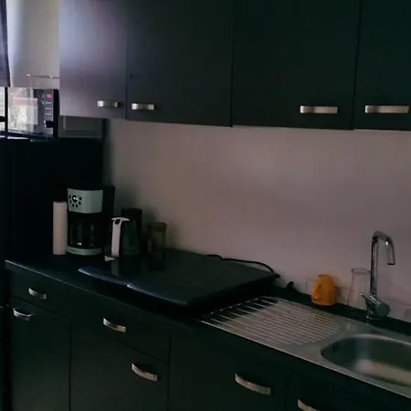 Appartement Grosse Monteurswohnung Nahe Berlin/potsdam *